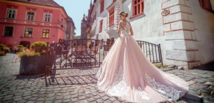 Качественная сетка для свадебных платьев: широкий выбор у «Весільний Світ»