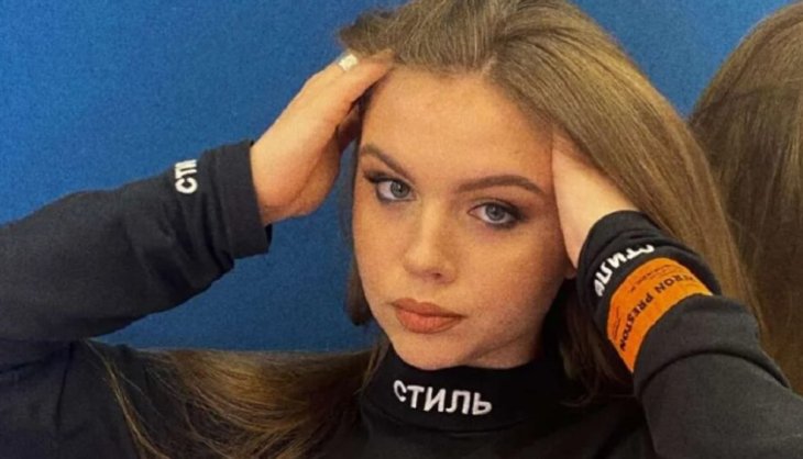 Такой фигуре позавидует Ким Кардашьян: дочь Ольги Фреймут Злата Митчелл вышла на пляж в розовом леопарде