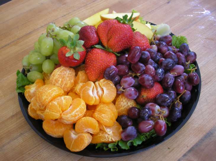 Как выбрать спелые и сочные фрукты для новогоднего стола