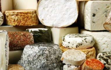 7 найкорисніших для здоров'я видів сиру