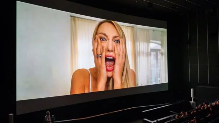 Оля Полякова уходит в кино. Певица объявила дату выхода первого фильма, где играет мужчину