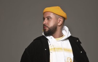 MONATIK умилил трогательной просьбой от маленькой поклонницы: 