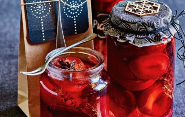Пикантные маринованные сливы: рецепт беспроигрышной закуски на зиму