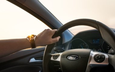 Медики розповіли, як підготуватися до тривалих поїздок
