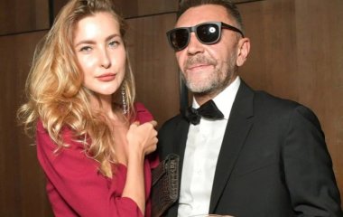 Сергей Шнуров и его молодая жена ждут первенца