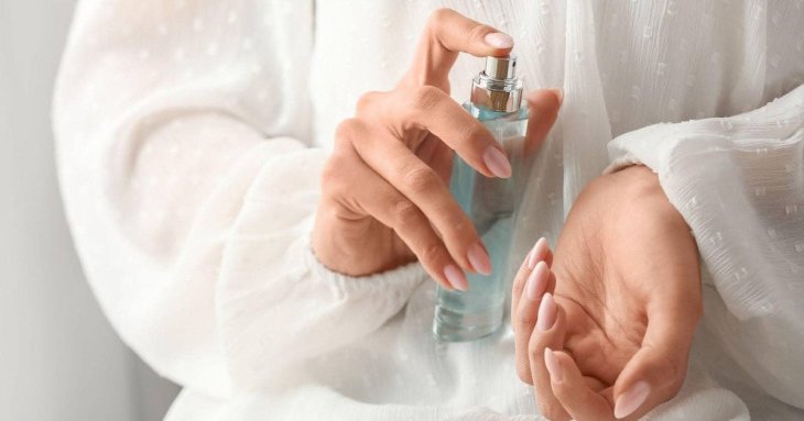 Ідеальні для прохолодної погоди: п’ять найкращих парфумів на осінь