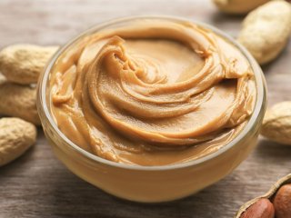 Малоизвестные полезные и вредные побочные эффекты для организма от употребления арахисовой пасты