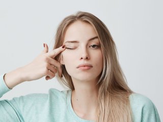 Чому сіпається око і як це лікувати – поради офтальмолога