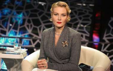 Рената Литвинова в поисках блинов