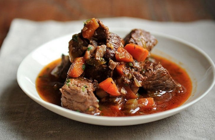 Простые рецепты блюд из говядины в мультиварке