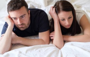Почему в отношениях становится скучно и что с этим делать