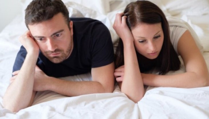 Почему в отношениях становится скучно и что с этим делать