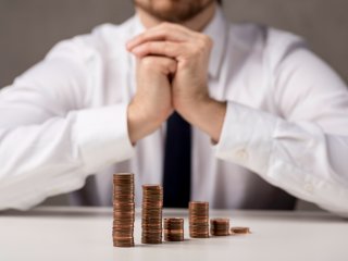 Как правильно поливать комнатные растения: советы от экспертов