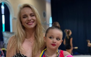 Лілія Ребрик втілила заповітну мрію 8-річної доньки й показала, як Поліна змінювалася з роками