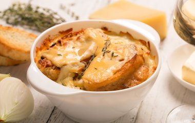 Французький цибулевий суп за класичним рецептом