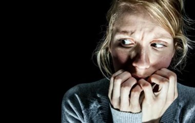 Вчені з'ясували, чому прищі є не у всіх підлітків