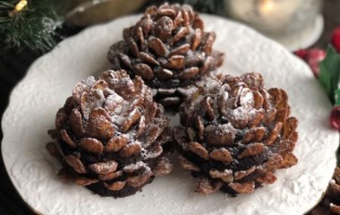 Съедобная еловая шишка: невероятно красивый рецепт пирожного «картошка»