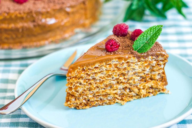 Простой вафельный торт: быстрый рецепт как в детстве