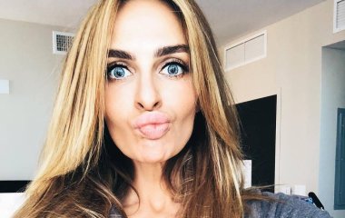 Катерина Варнава возмутила поклонников вульгарной позой на фото
