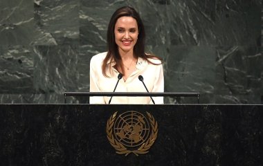 Анджелина Джоли побила рекорд инстаграма