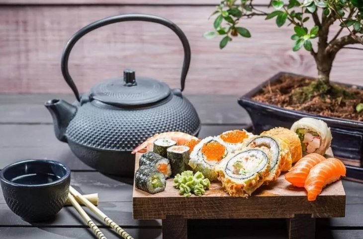 5 видів продуктів, які заборонено їсти вагітним жінкам
