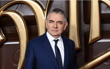 Мистер Бин на красной дорожке: редкое публичное появление Роуэна Аткинсона (фото)