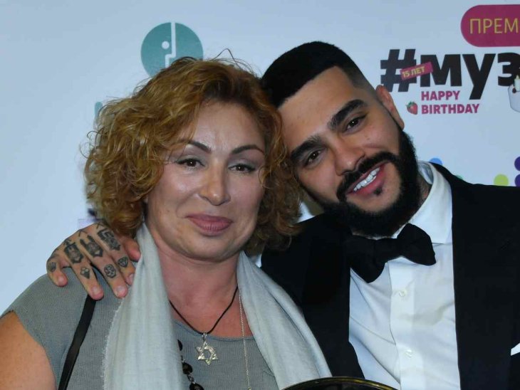 Мать Тимати сделала татуировку в честь внука