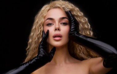 Алина Гросу в спортивном наряде похвасталась фантастической растяжкой