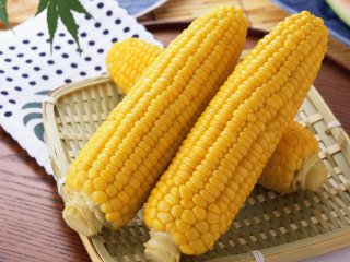 Снижает холестерин и риск диабета: полезные и малоизвестные свойства кукурузы