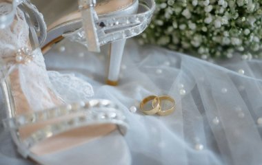 Британка вийшла заміж за незнайомця заради розваги: через 27 років вона наважилася розповісти про наслідки