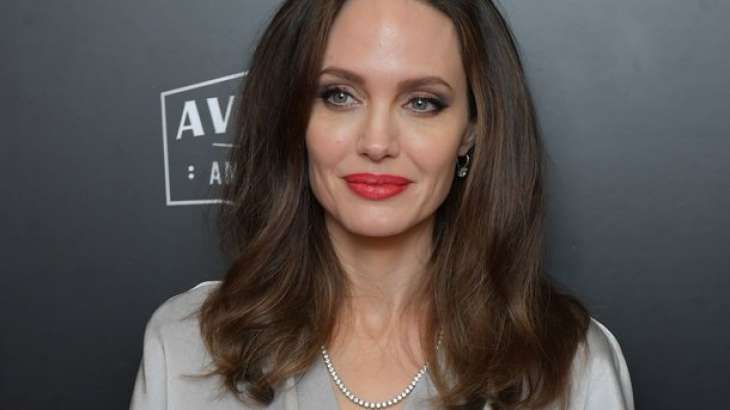Анджелина Джоли рассказала о проблемах