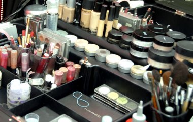 Интернет магазин косметики – возможность порадовать себя