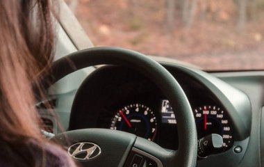 Витратила 14 тисяч доларів: як жінка склала іспит на водіння з 960-ї спроби