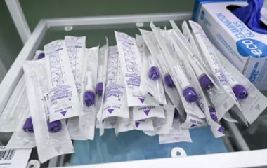 Вірусолог назвала небезпечні при коронавірусі ліки
