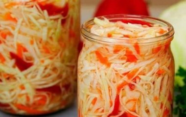 Капуста швидкого посолу: простий рецепт смачної закуски