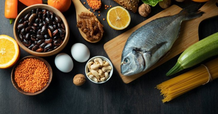 Названо недорогі продукти, які містять багато омега-3: корисні для серця та нервової системи