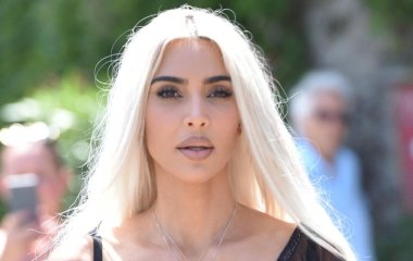 Фанатическая от Монро Кардашьян взялась за другую актрису