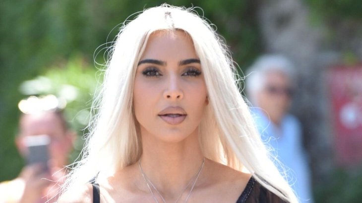 Фанатическая от Монро Кардашьян взялась за другую актрису