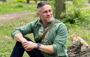 Эктор Хименес-Браво испугал фанов видом своего лица и рассказал, что с ним произошло