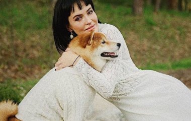 Астафьева со слезами на глазах рассказала, как убили ее собаку и понесла ли ветклиника ответственность