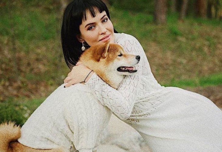 Астафьева со слезами на глазах рассказала, как убили ее собаку и понесла ли ветклиника ответственность