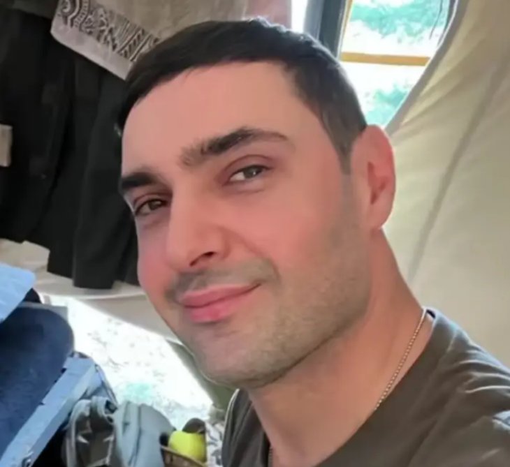 Мало кто узнает теперь. Виталий Козловский кардинально изменил внешность ради службы в армии