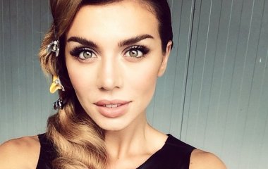 Анна Седокова с мужем побывала на спектакле Константина Богомолова