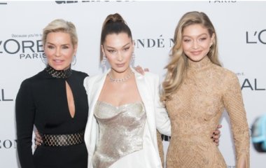 Джиджи Хадид появилась на публике с мамой Иоландой (фото)