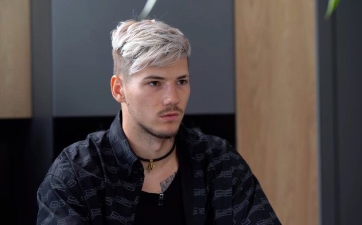 Александр Волошин ответил, почему не пошел служить на фронт: 