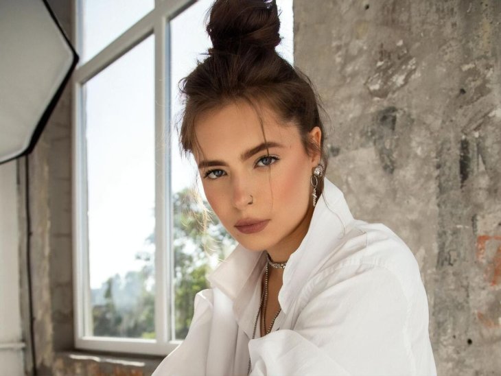 20-летняя дочь Елены Кравец восхитила романтическими фото с бойфрендом