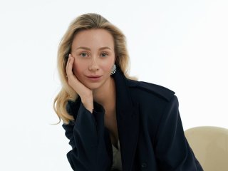 Дружина Віктора Павліка показала себе до пластичних операцій і чесно зізналась, що змінила в собі