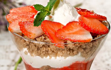 Десерты из клубники. Топ 10 вкуснейших рецептов!