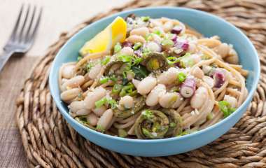 Спагетти с зеленым луком