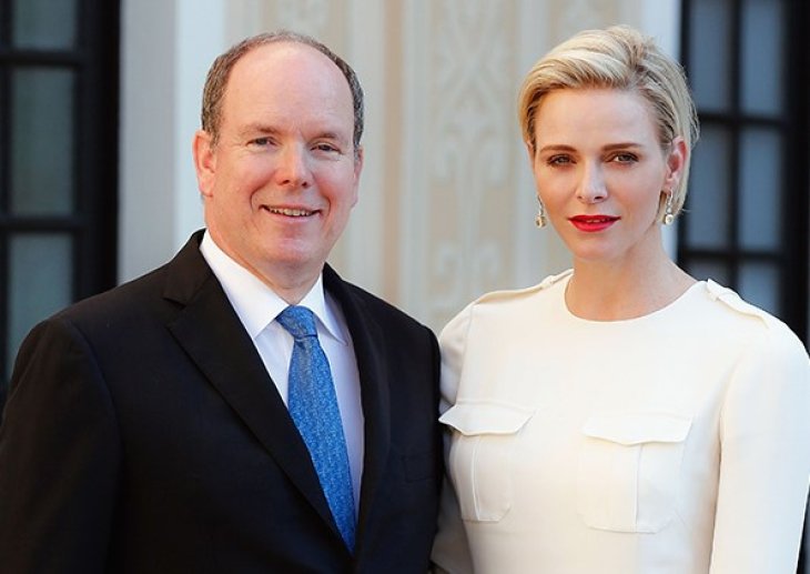 Князь Монако Альбер II рассказал о состоянии здоровья своей жены княгини Шарлен на фоне слухов о проблемах в браке 